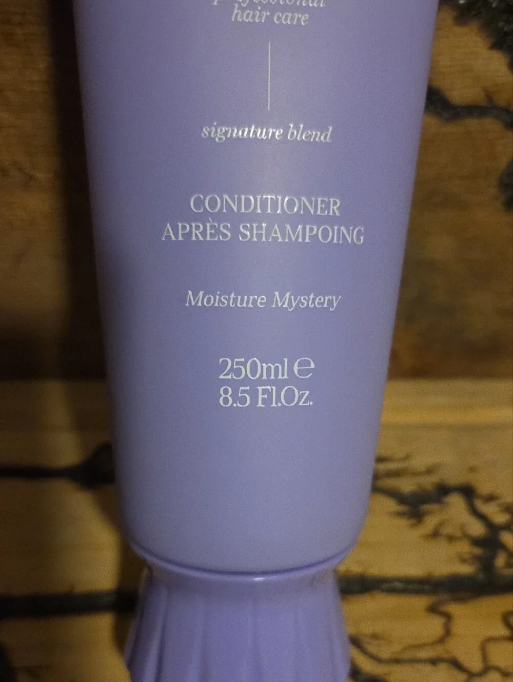 Neqi Proffesional Hair Care Moisture Mystery Conditioner New 8.5 Oz
